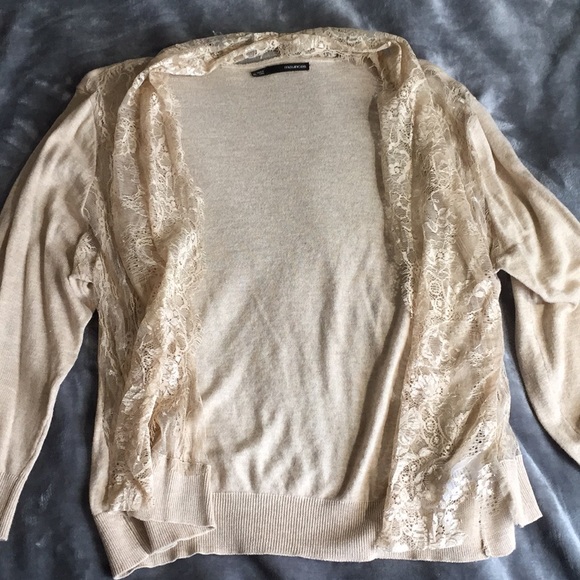 Cover - Picture 2 of 6